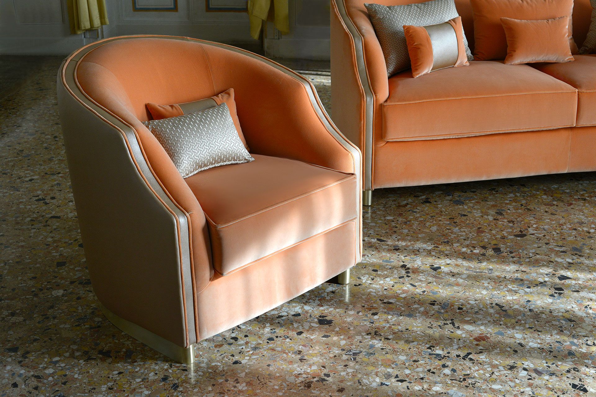 Тканевое кресло с подлокотниками Domingo Salotti Cleio ARCH-00063159 - Вид №4