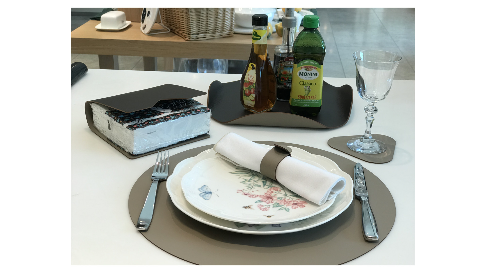 10638148 ADJ Салфетница 17см (шоколад) Кожа искусственная  - Вид №3