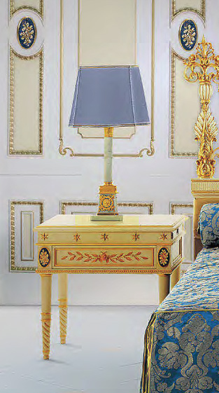 Тумбочка  COLOMBOSTILE 0108 CM CLASSICO