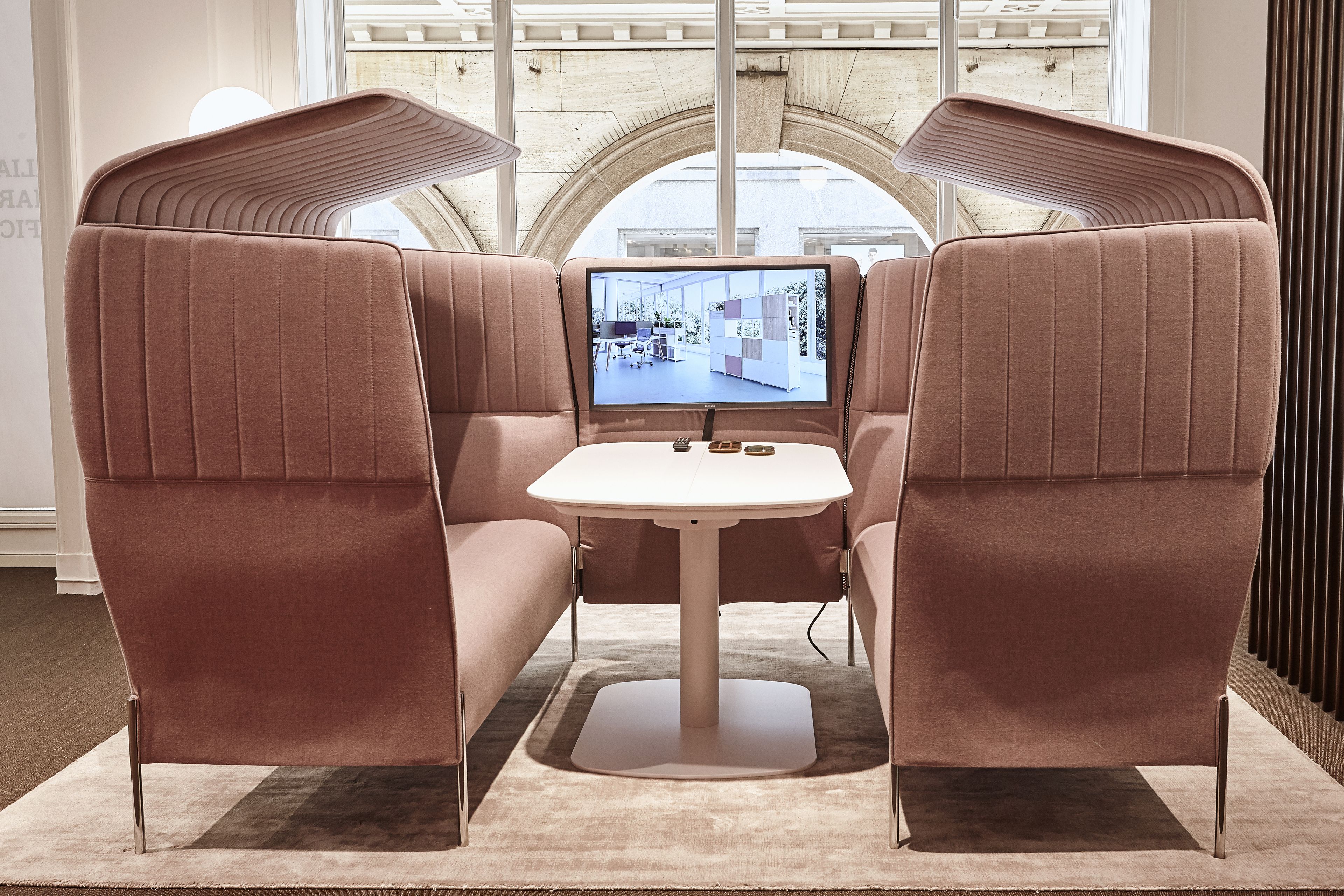 2-местный кожаный диван с высокой спинкой ESTEL GROUP Dolly ARCH-00061314 - Вид №7