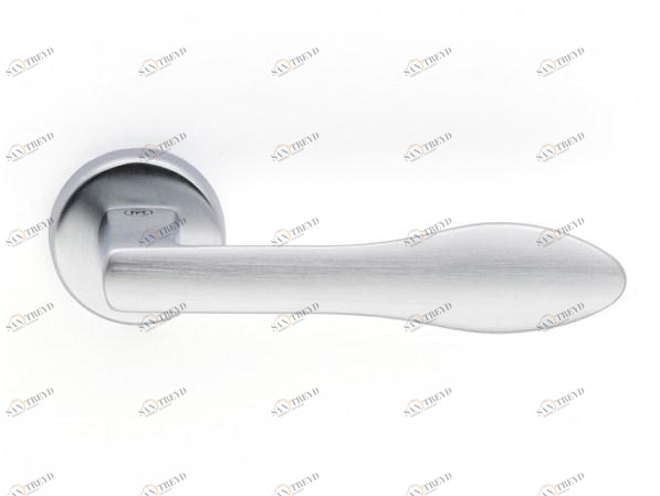 Pasini Ручка из латуни на розетке  8341 