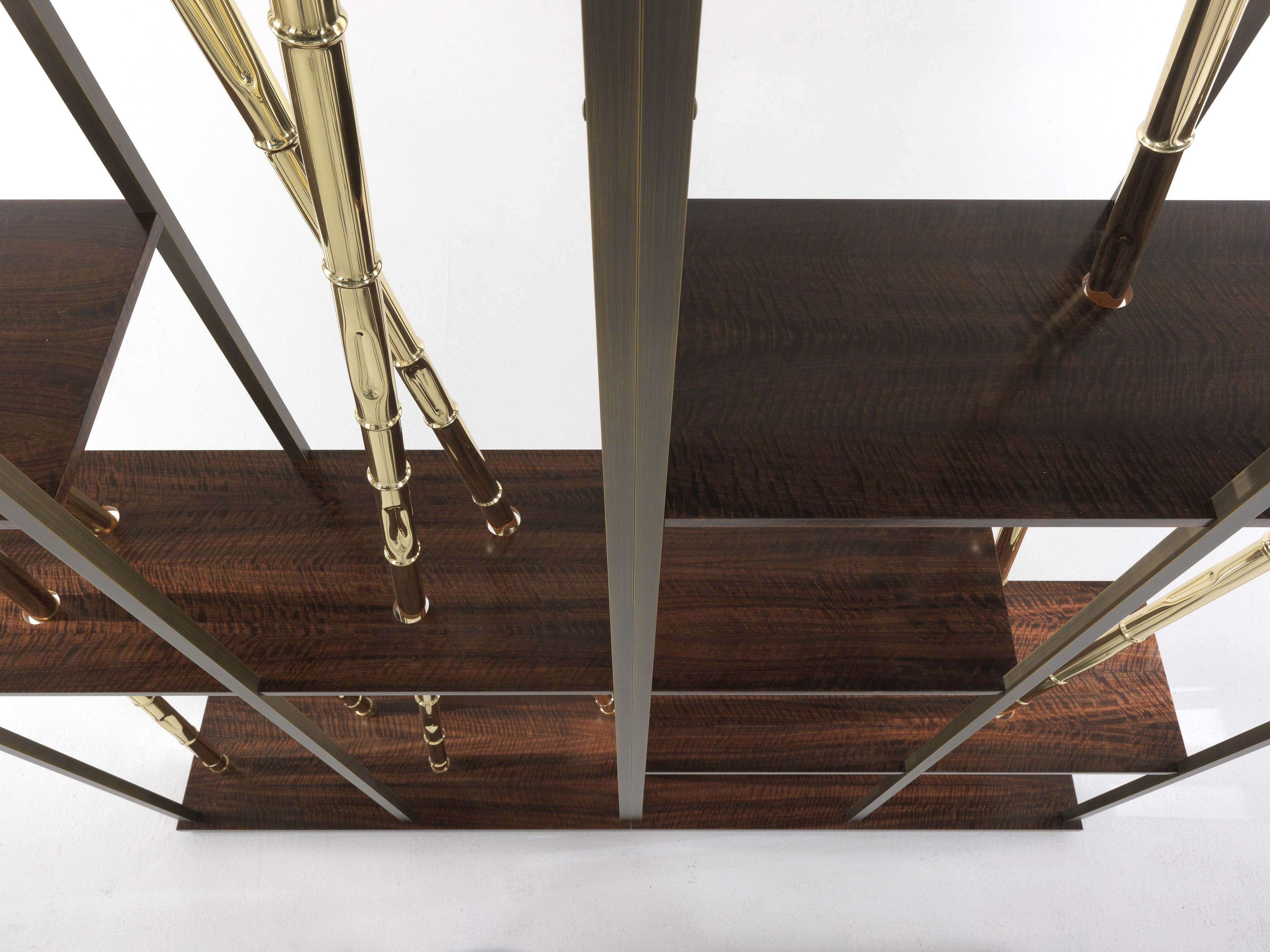 Книжный шкаф из эвкалипта и металла ETRO Home Interiors Taxila ARCH-00139044 - Вид №4