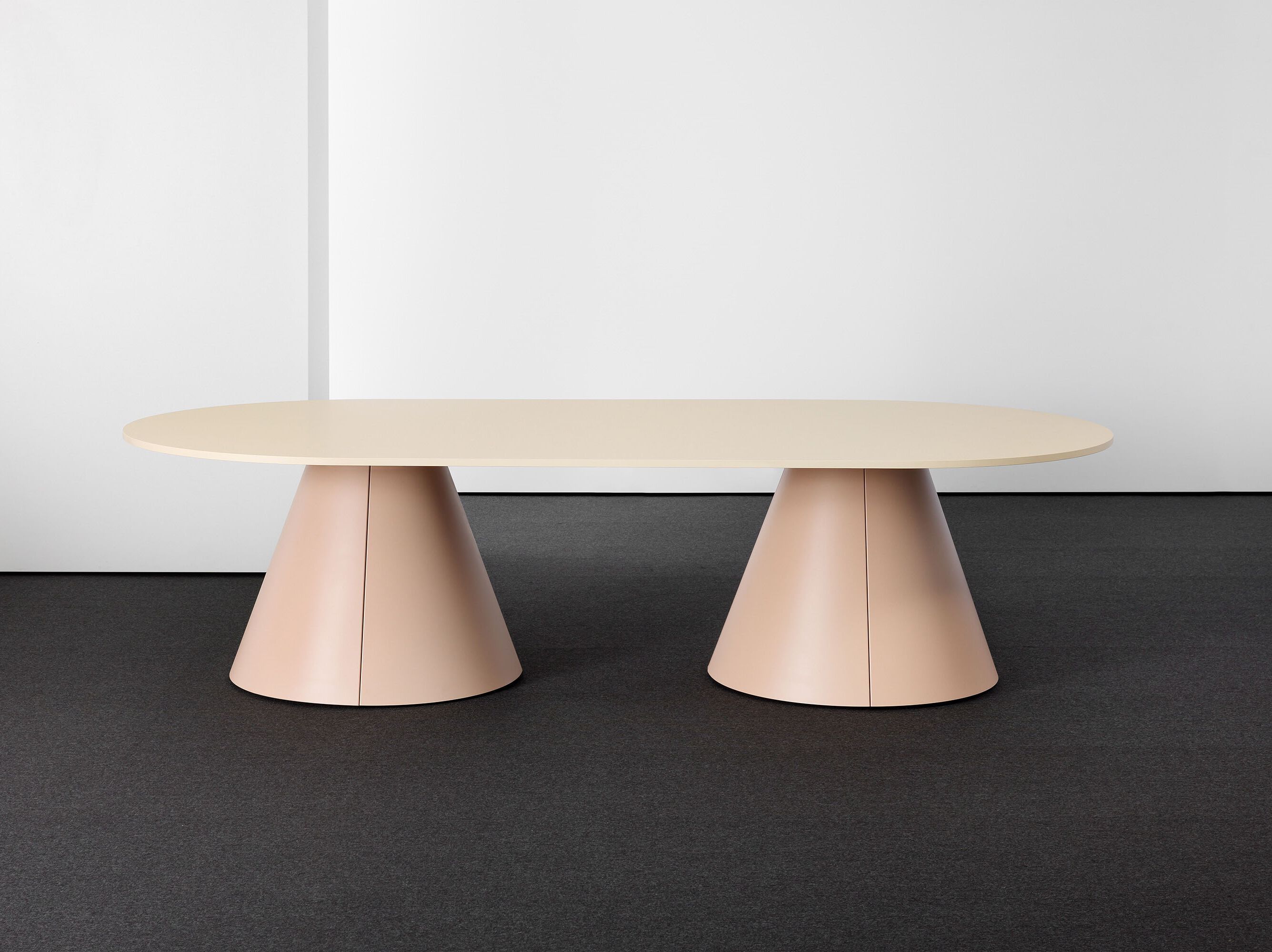 Стол с коническим основанием из стали с порошковым покрытием Mara 250 CONE LARGE ARCH-00081715 - Вид №2