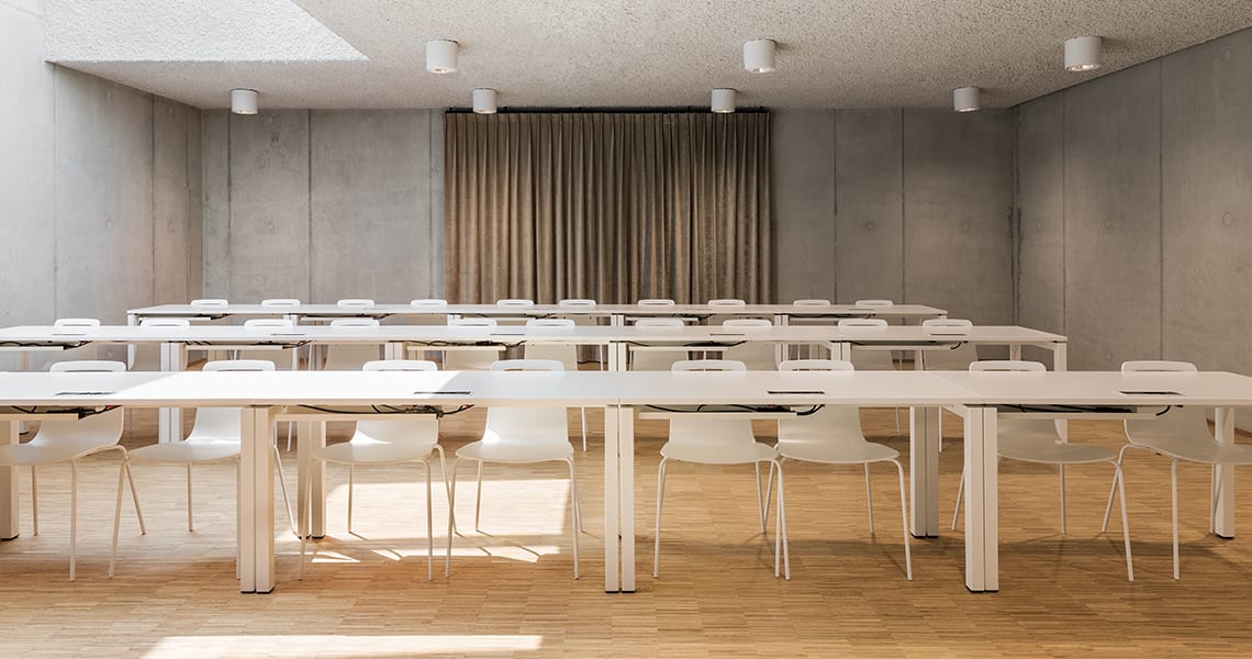 008184 Стул Viccarbe Klip - Вид №1