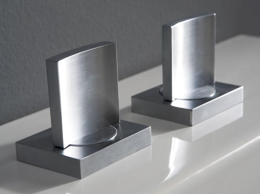 GRAFF Смеситель для раковины напольный Targa sun-id-1392139 - Вид №2