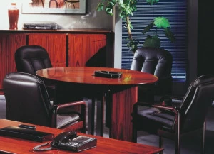 Dyrlund Стол для переговоров из дерева Apollo 6030/4