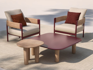 Деревянный садовый стул