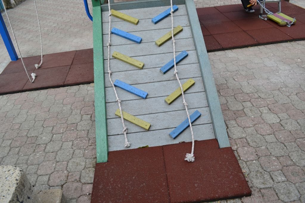 Рециркулированная пластиковая игровая структура EUROCOMITALIA COMBI PALESTRA ARCH-00052367 - Вид №4