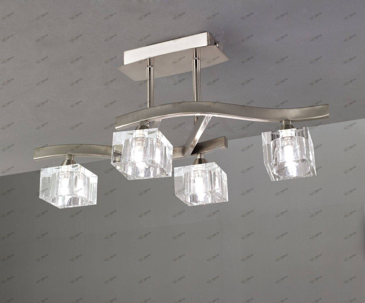 Потолочная люстра Mantra Cuadrax 1117 MANTRA ДИЗАЙНЕРСКИЕ, CUADRAX CHROM MATTE 058847 Белый;серебро 