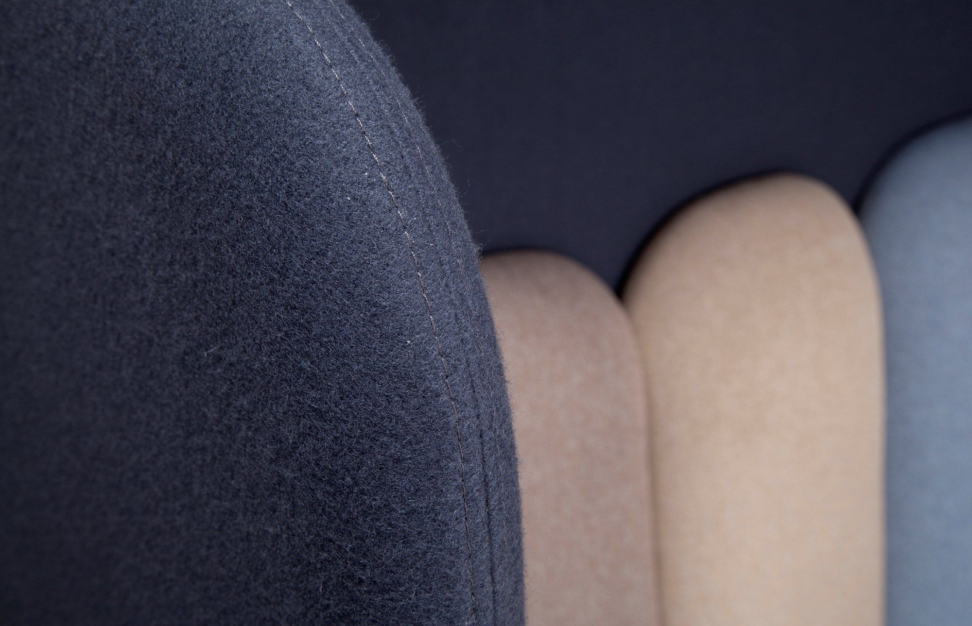 2-местный диван с высокой спинкой Intuit by Softrend август ARCH-00121702 - Вид №12