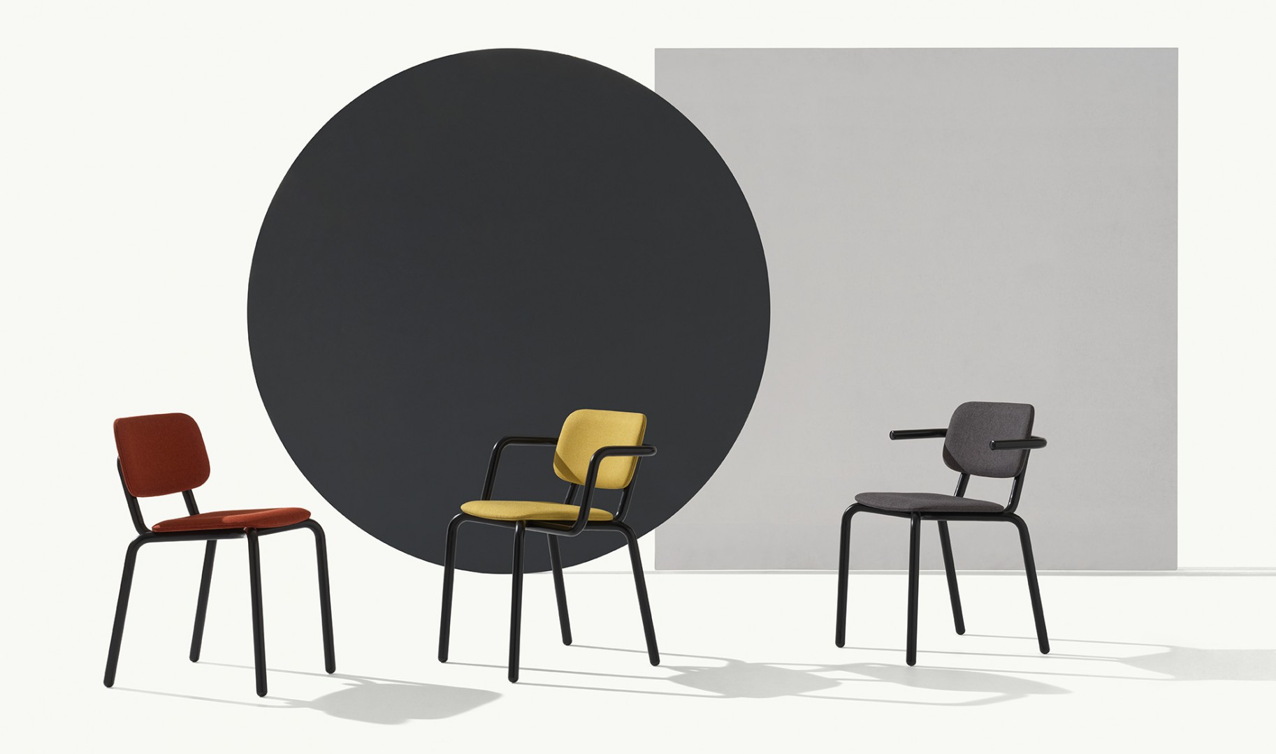 Hull 629M Стул с подлокотниками и стальным каркасом, 4 ножки. Сиденье и спинка мягкие. Et al. Hull - Вид №1