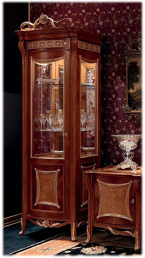 Витрина  RAMPOLDI LAVR 01 Opera