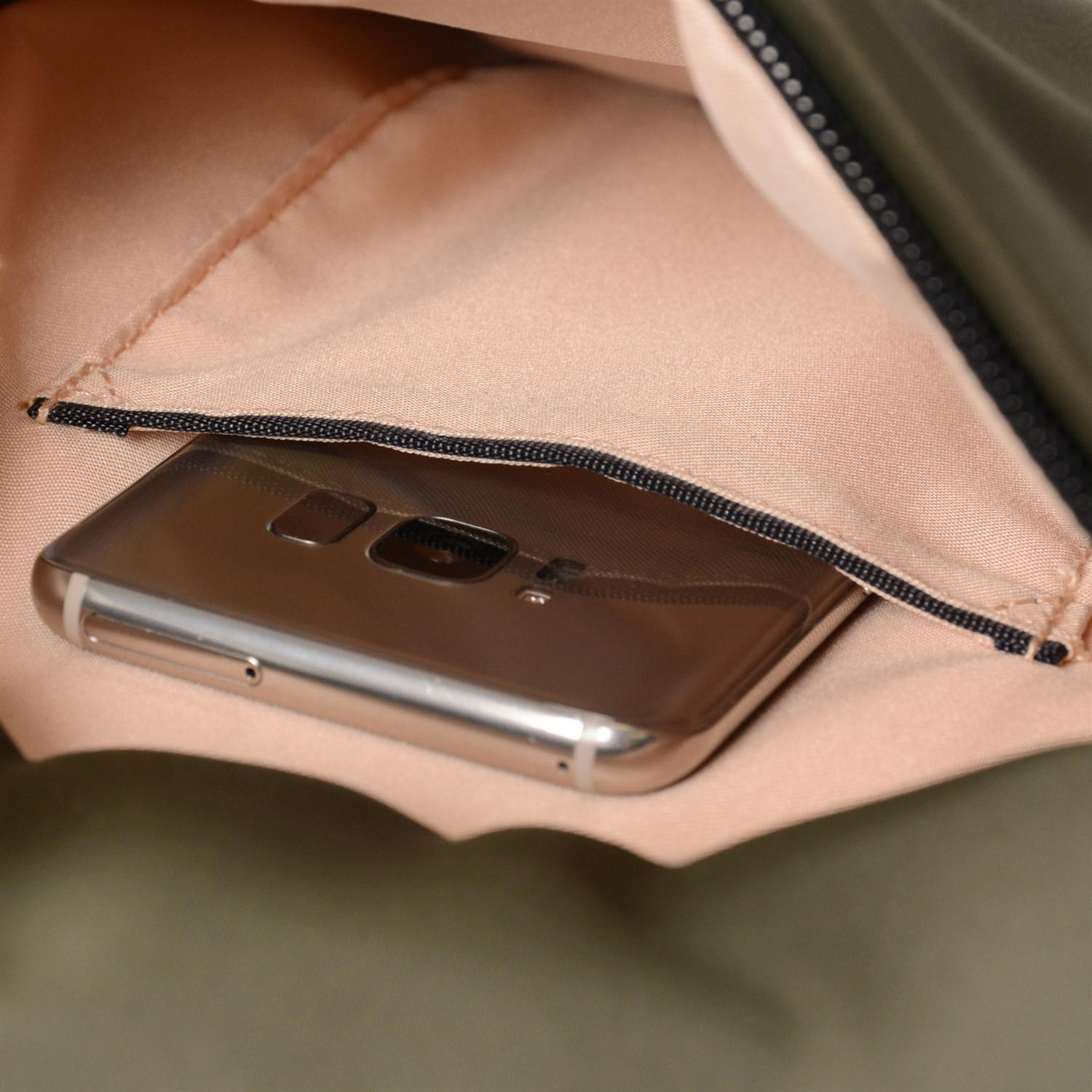 HNOV06/572 Рюкзак HNOV06 Cosmos 13 Two Compartment Backpack Hedgren Nova - Вид №12