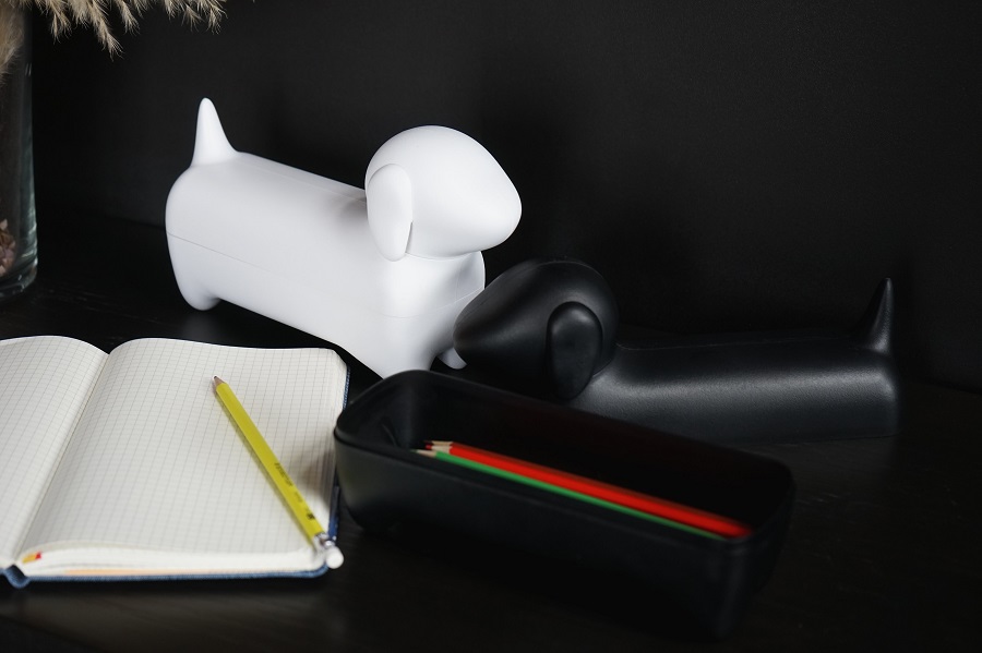 QL10291-BK Коробка для мелочей dacholder, черная Qualy  - Вид №1