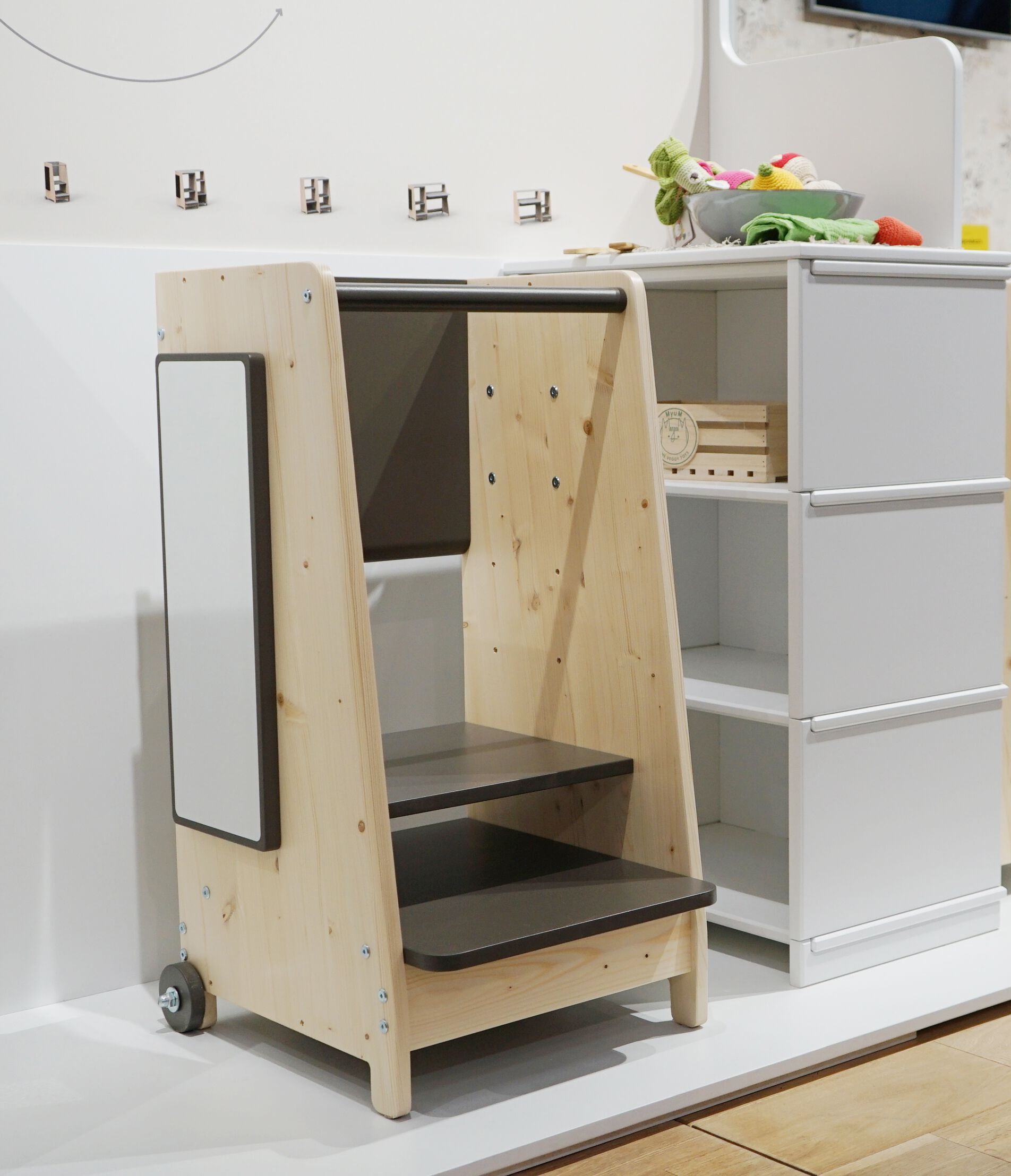 Регулируемая высота деревянный стул Mathy by Bols ASYMETRY ARCH-00149104 - Вид №12