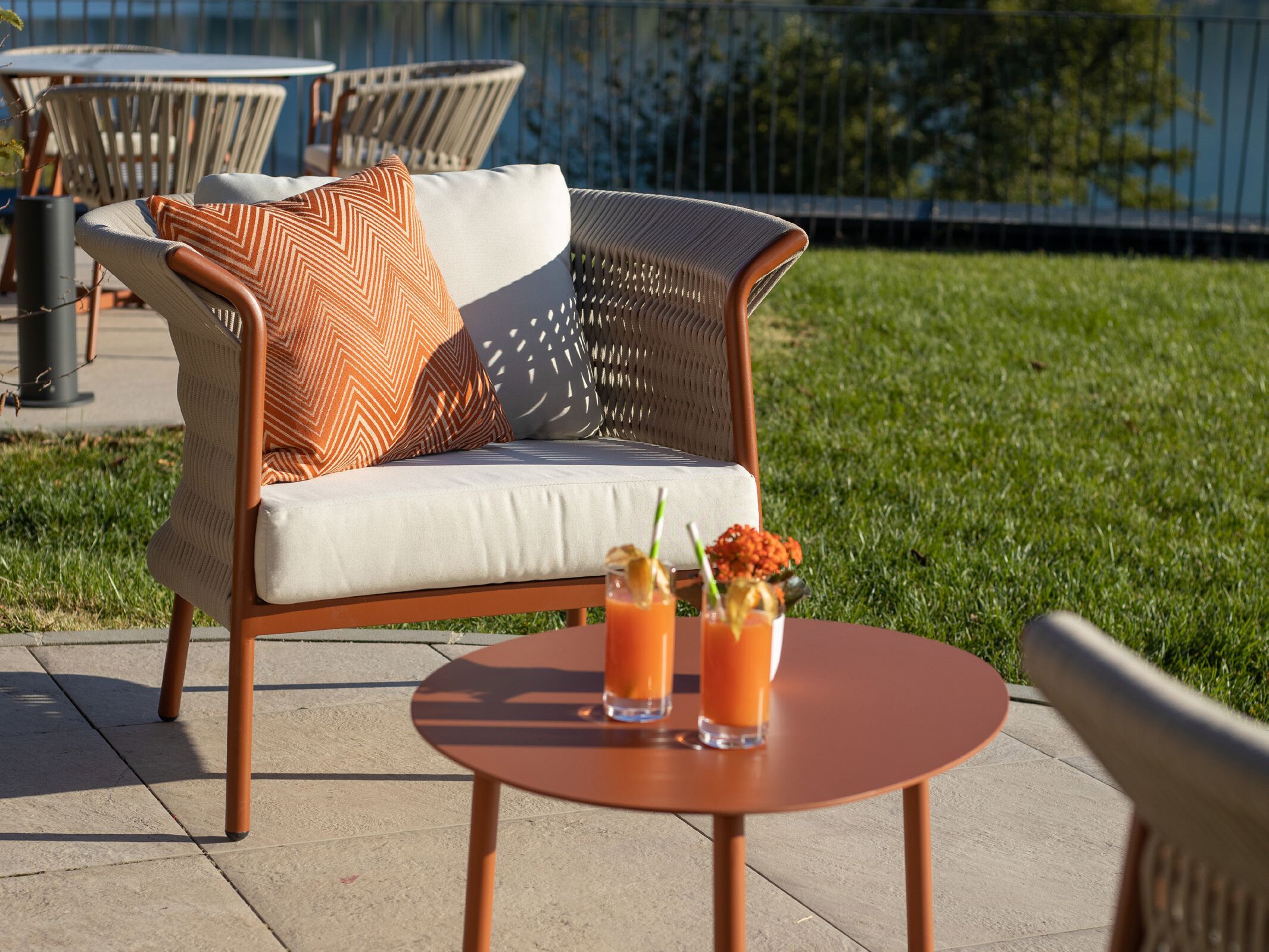 Садовое кресло с подлокотниками DRIGANI Fly ARCH-00144270