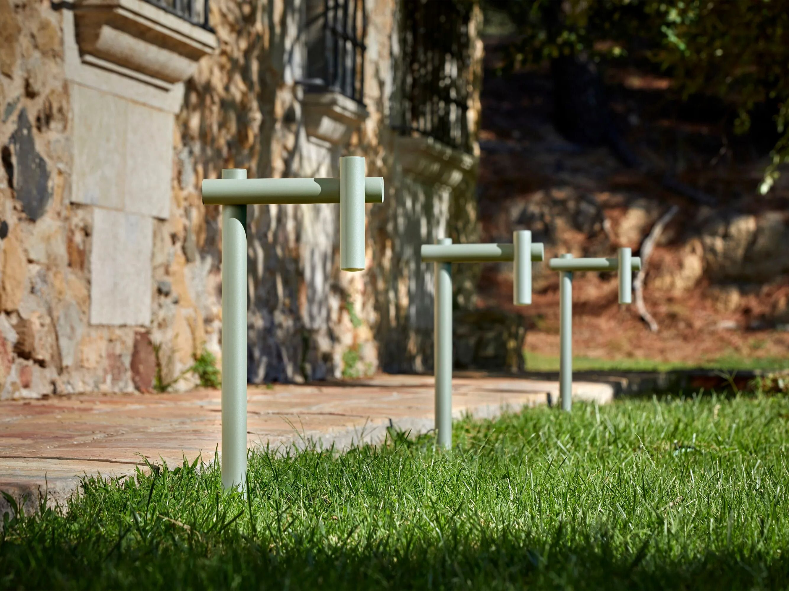 Металлическая напольная лампа Estiluz Tik ARCH-00094490