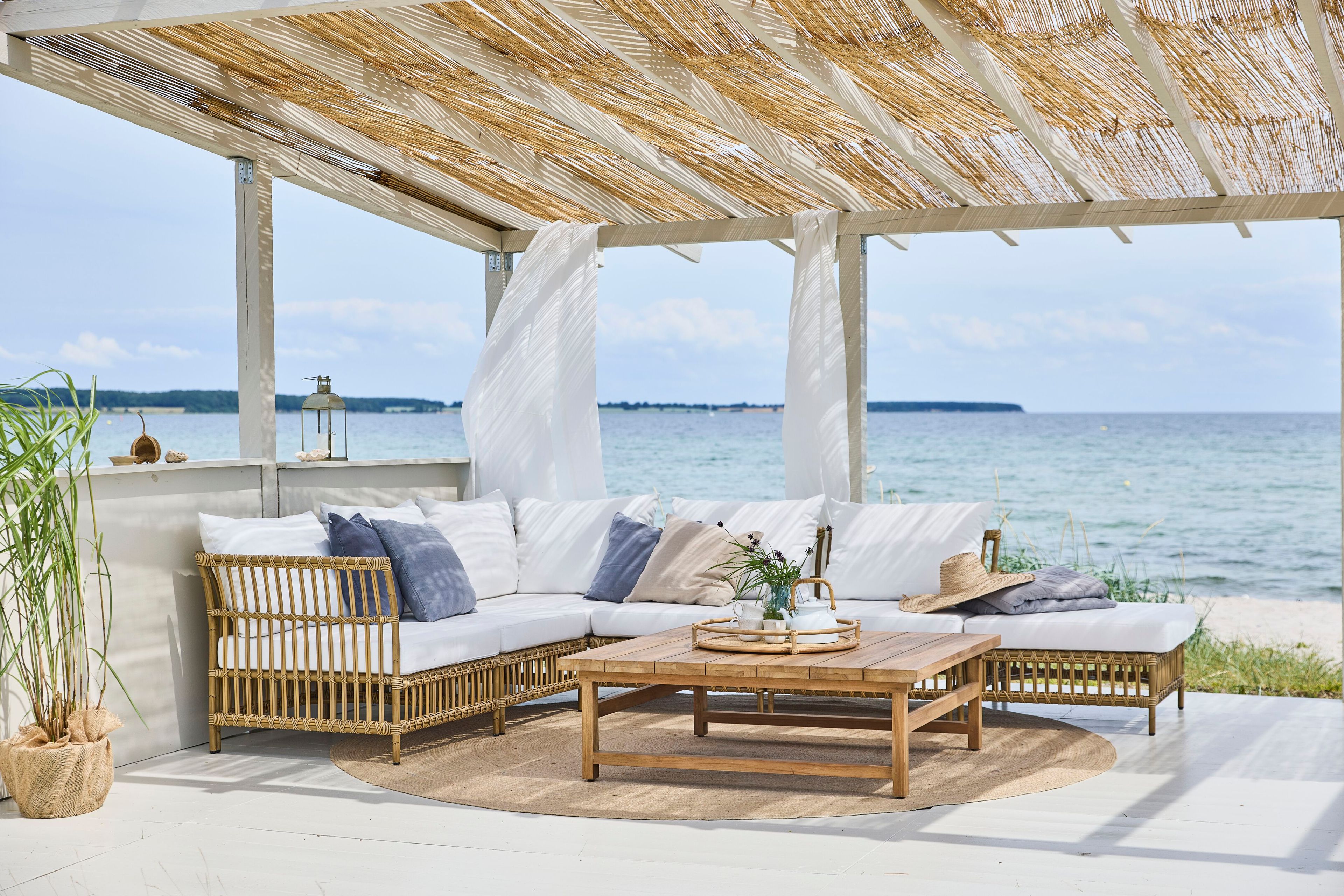 Квадратный стол из тикового дерева Sika Design Teak Exterior ARCH-00023243 - Вид №1