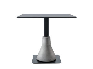 Бетонный квадратный обеденный стол