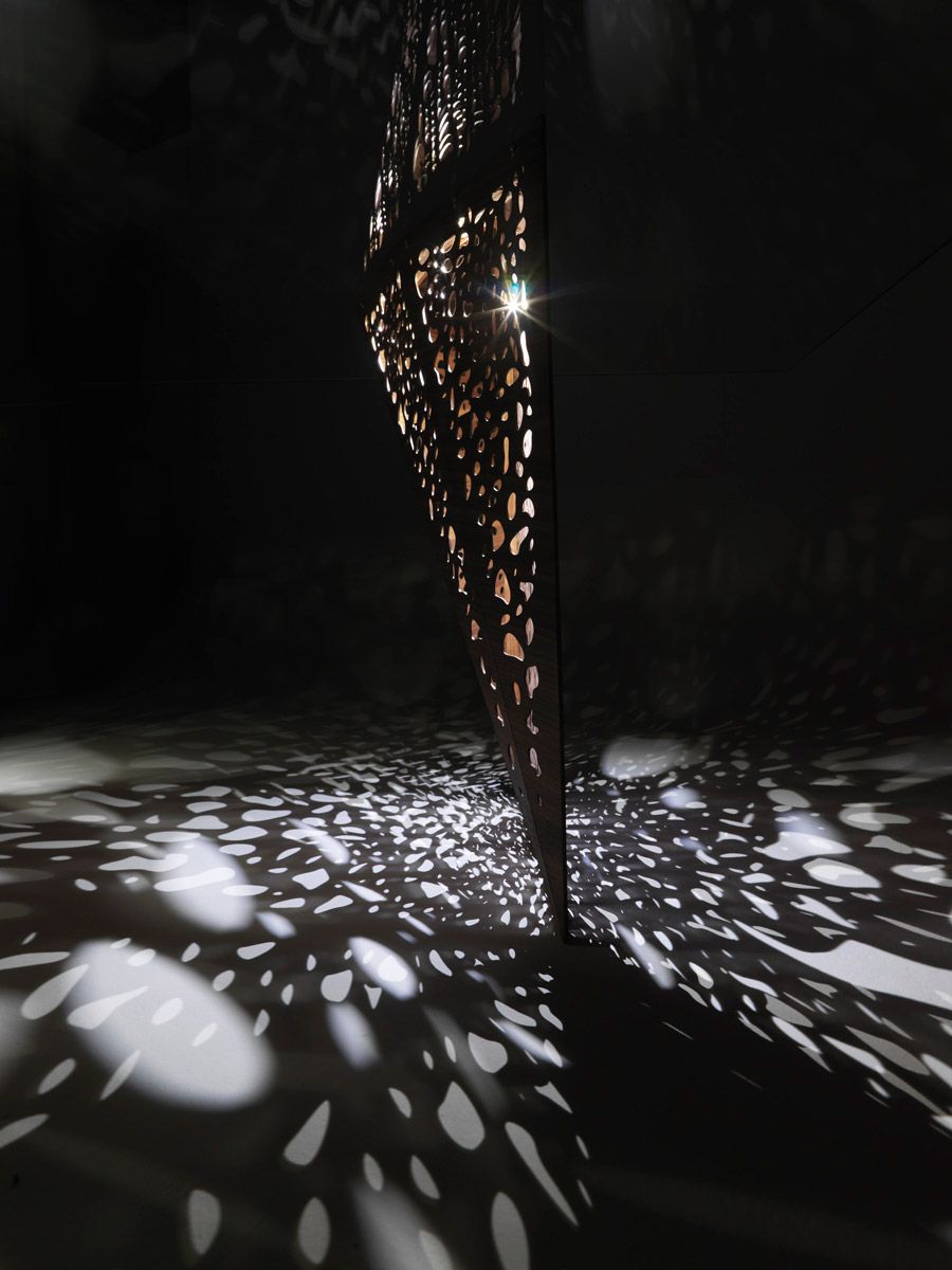 Прямоугольный стол Casamania & Horm Riddled ARCH-00047790 - Вид №8