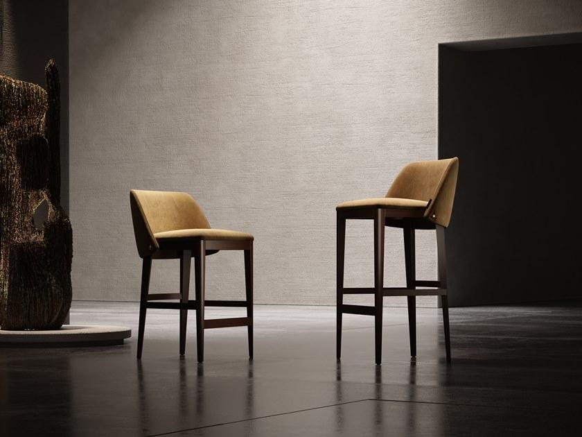 Domkapa Табурет из бука со спинкой из искусственной кожи sun-id-1438917 - Вид №4