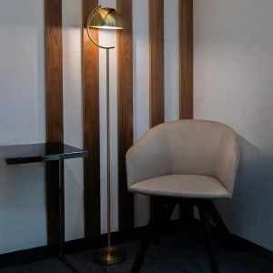 Торшер Camelion Sunny в бронзовом исполнении с металлическим плафоном 89413698