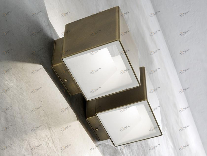 Aldo Bernardi Настенный светильник из латуни Cubetto sun-id-1478693