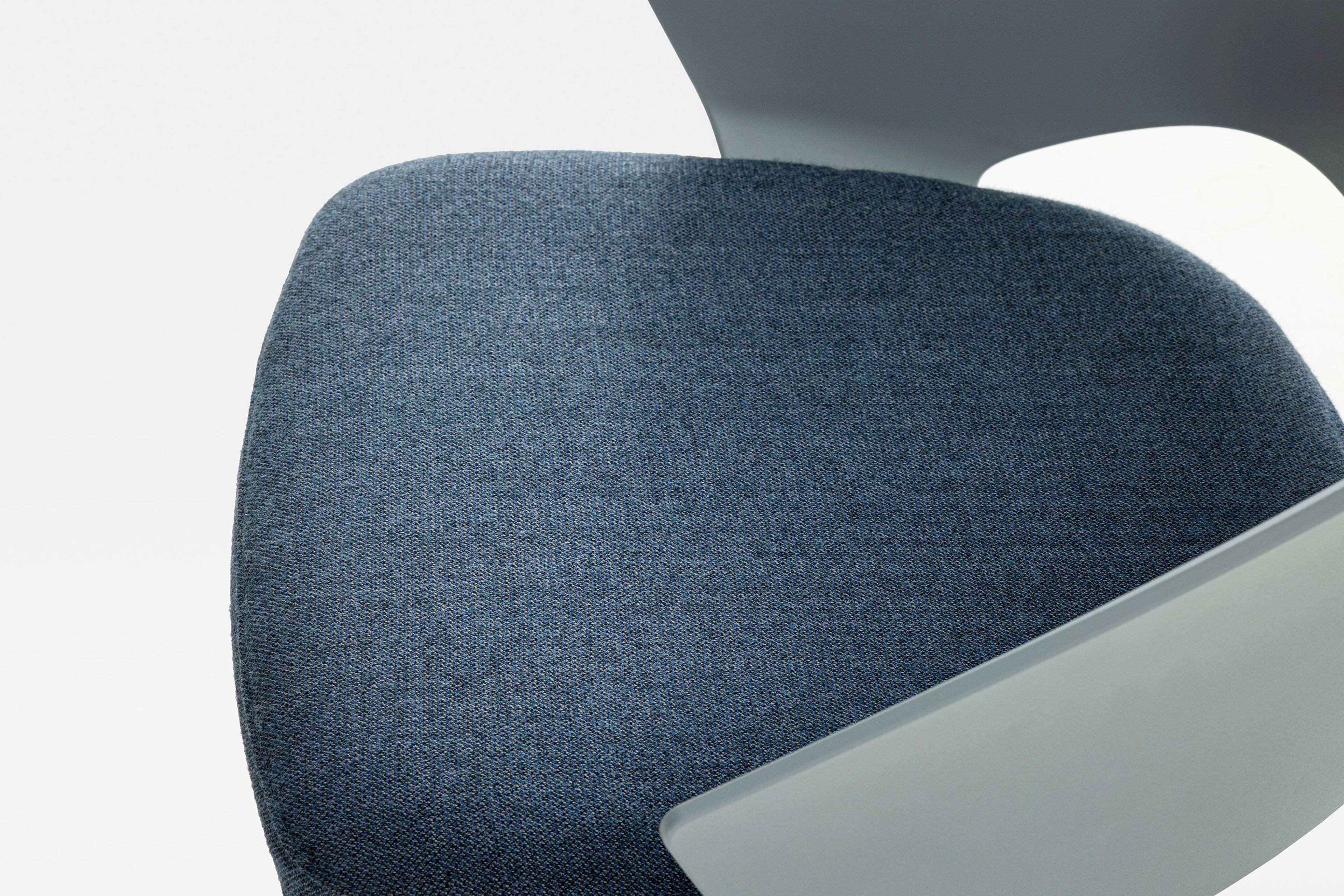 Стул из полипропилена с поворотным планшетом Mara Icon ARCH-00113578 - Вид №3