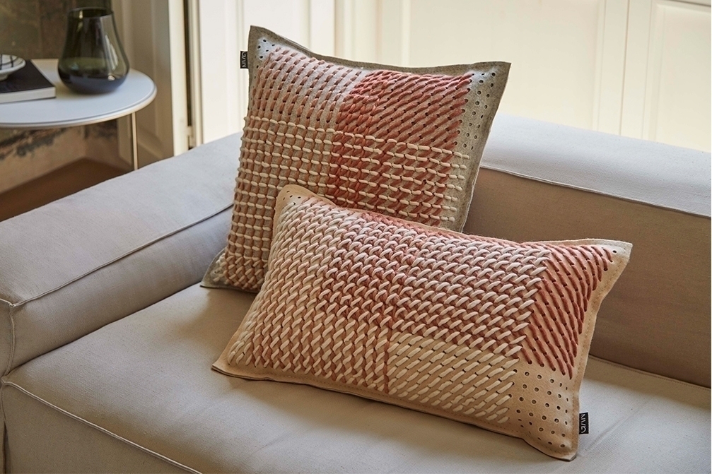 070798 Подушка Coral 61x36 см GAN Canevas Geo - Вид №3