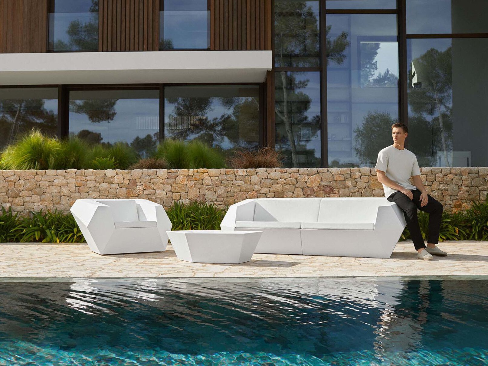 Садовый стол из полиэтилена Vondom Faz ARCH-00071213 - Вид №1