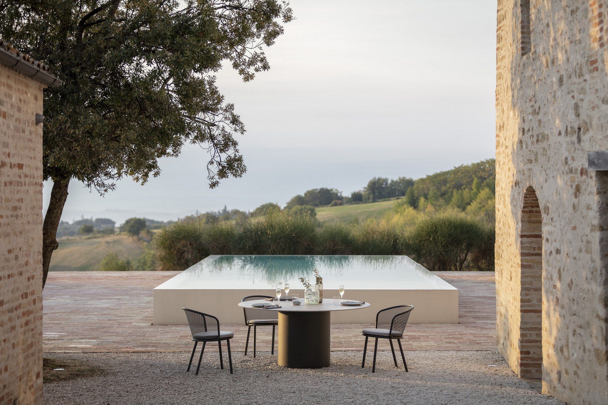 Круглый стол Todus Branta ARCH-00142016 - Вид №11