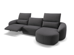 Тканевый диван с полуостровом