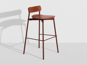 Высокий деревянный штабелируемый стул с подставкой для ног