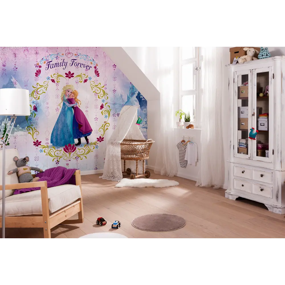 Фотопанно бумажное «Frozen Familiy» 368х254 см 17831767 STLM-2061407 Komar Disney/Marvel/Star Wars - Вид №2