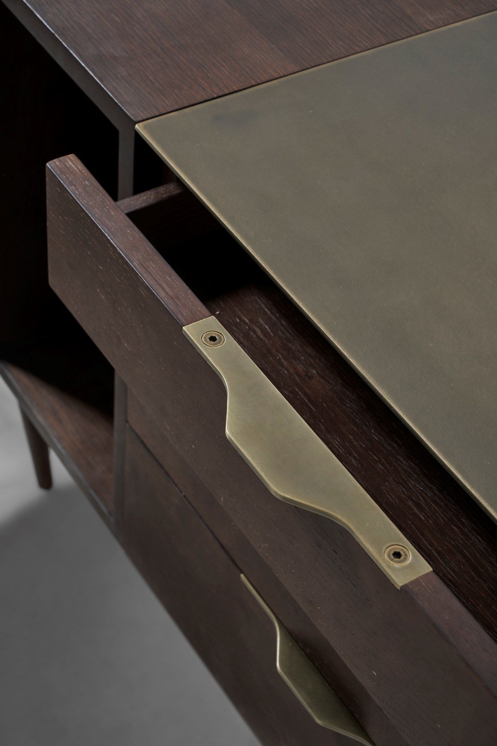 Горизонтальный настенный шкаф из дуба с ящиками District Eight Drift ARCH-00103861 - Вид №5