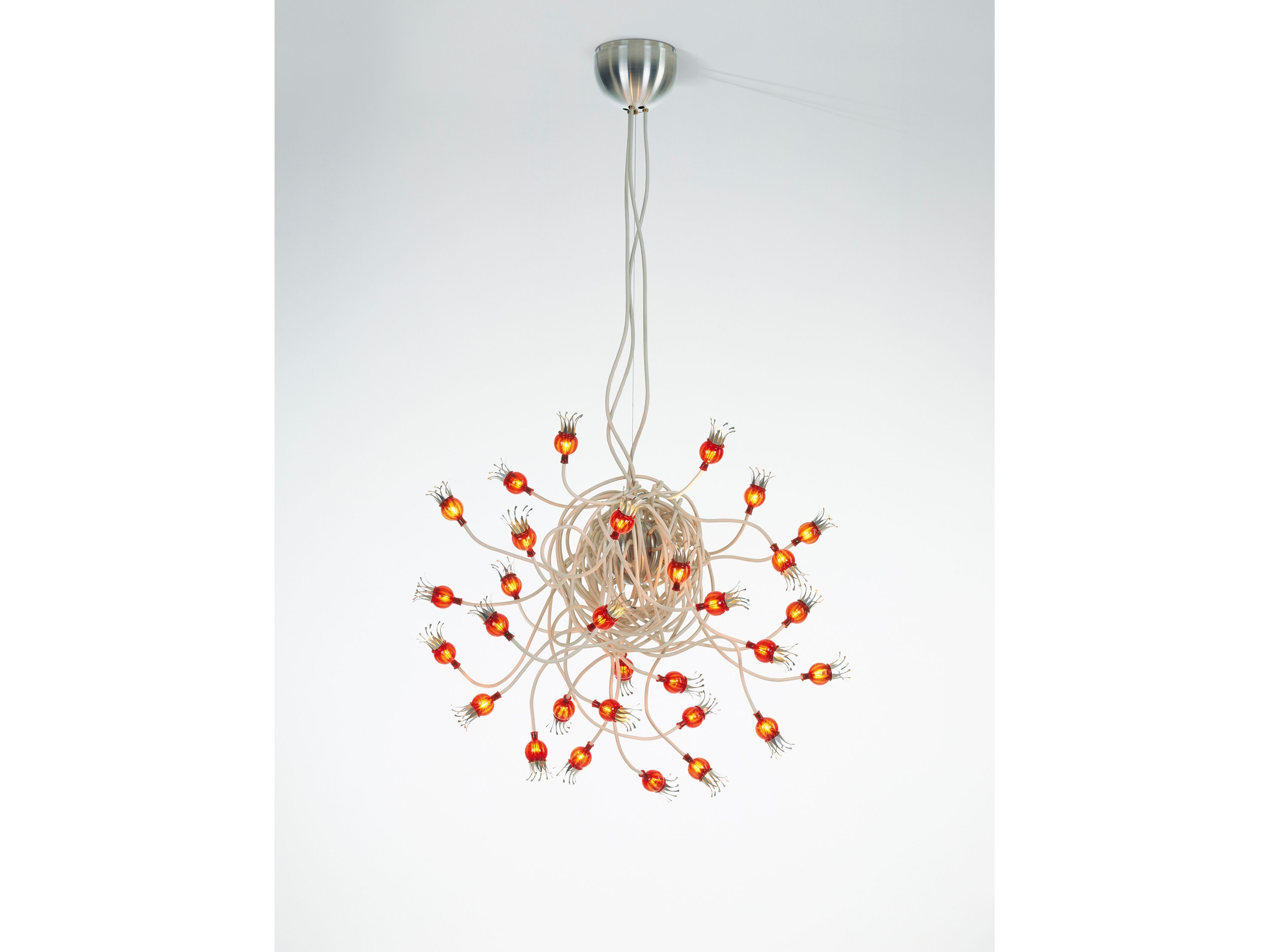 Алюминиевый и стеклянный светодиодный подвесной светильник serien.lighting POPPY ARCH-00115273 - Вид №1