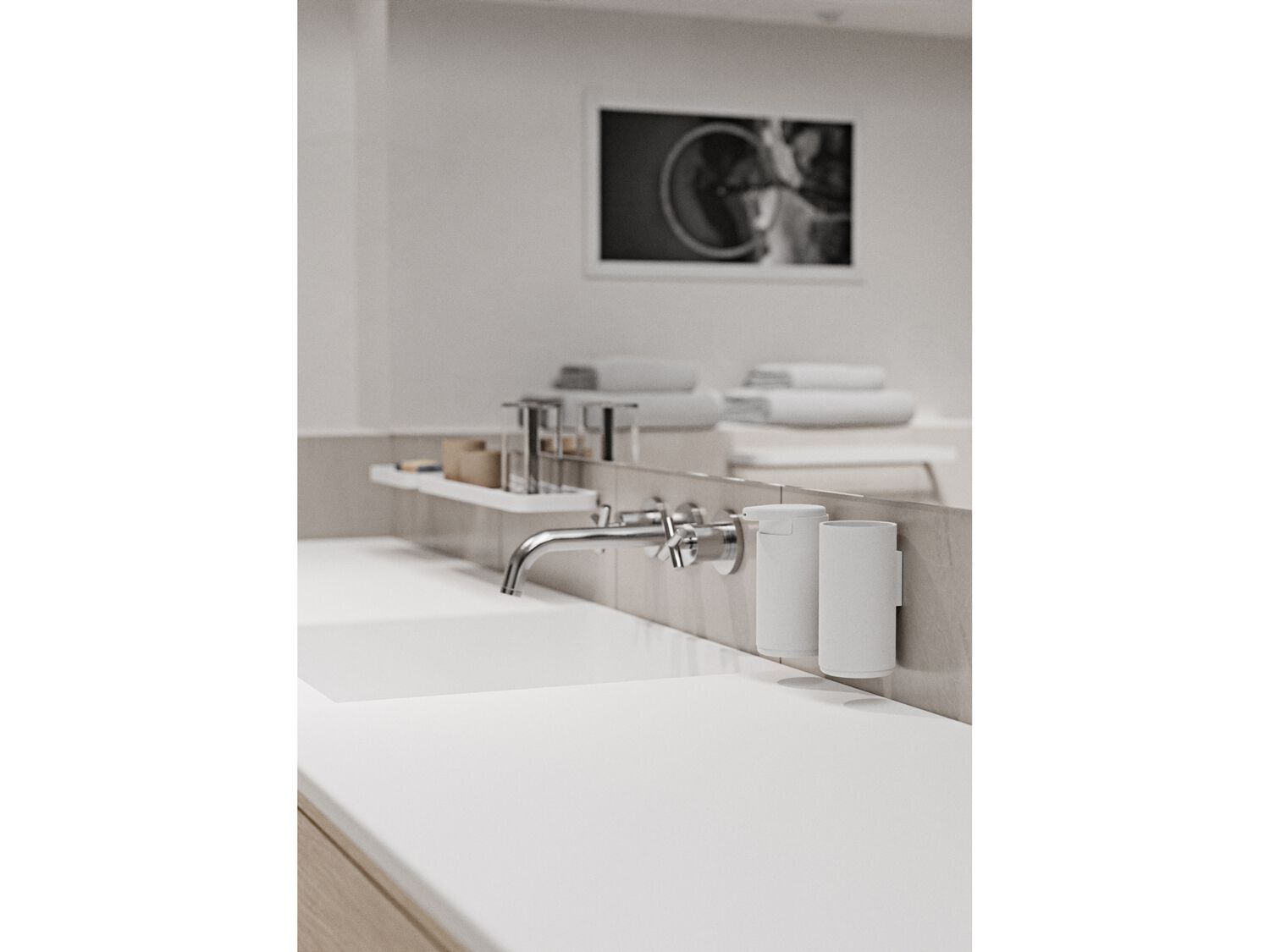 Алюминиевый настенный держатель зубной щетки ZONE DENMARK Rim ARCH-00040338 - Вид №1