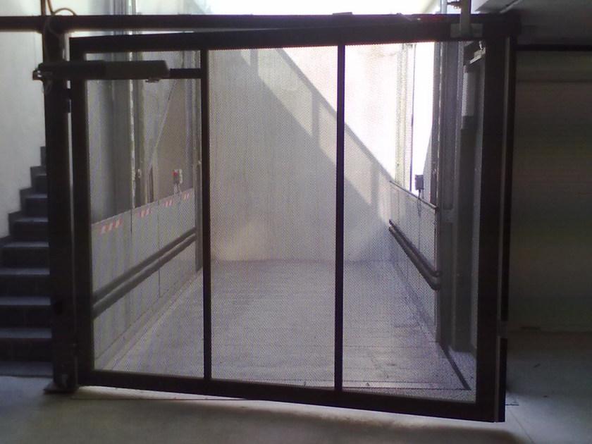 CARMEC Металлические распашные ворота с электроприводом Portoni e cancelli sun-id-1507548 - Вид №2