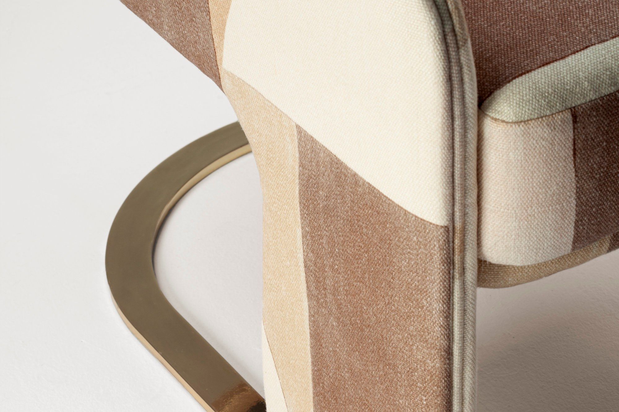 Ткань консольное кресло с подлокотниками DOOQ ARCH-00107564 - Вид №4