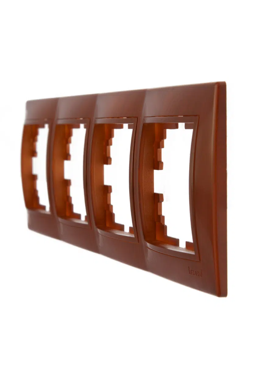 MIRA Рамка 4-ая горизонтальная сосна LEZARD 701-0800-149 - Вид №1