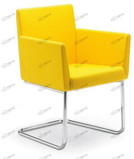 Artifort Стул консольный из ткани с подлокотниками Paco sun-id-1470527