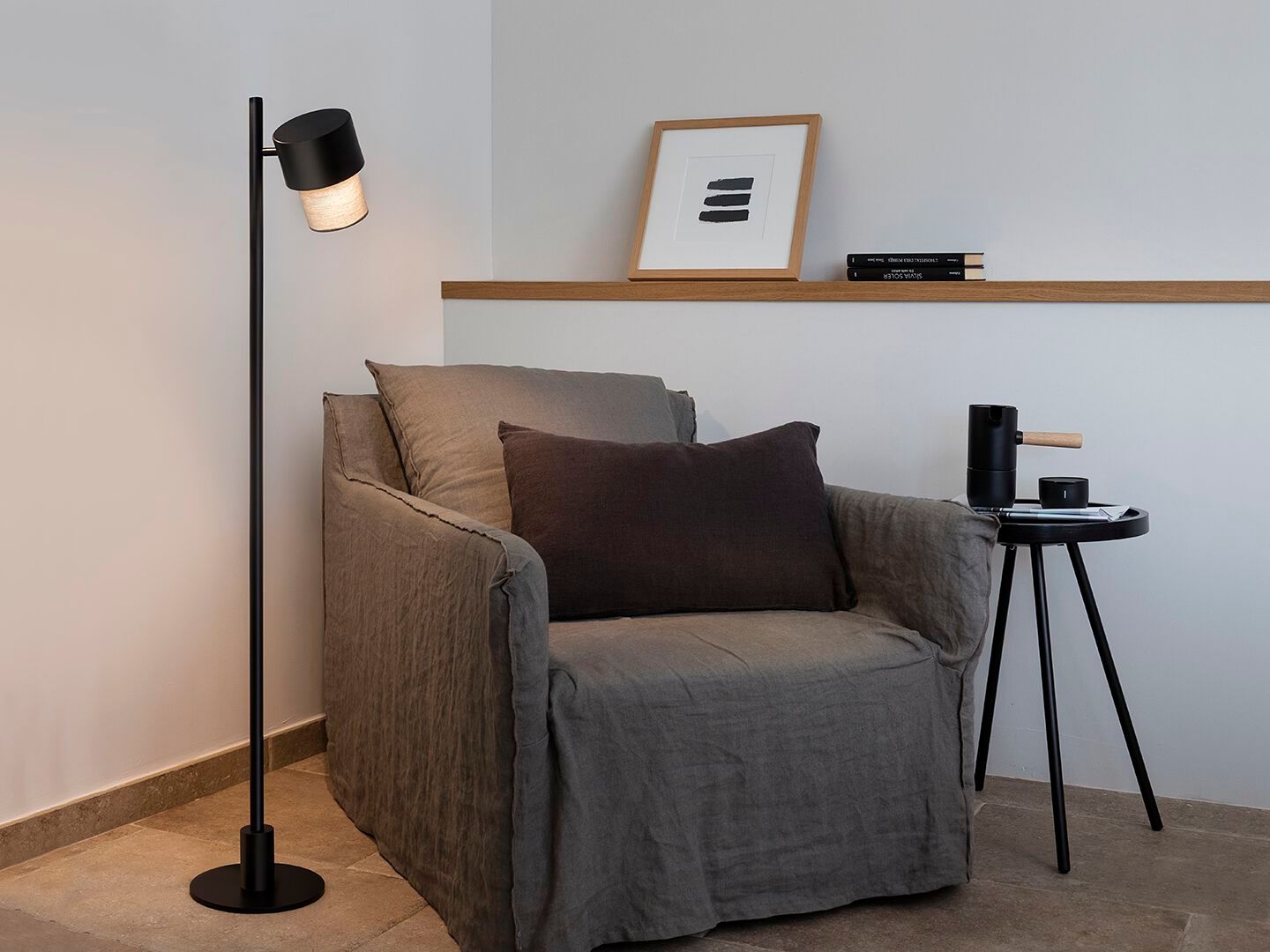 Регулируемая металлическая светодиодная напольная лампа luxcambra Kan ARCH-00144071 - Вид №1