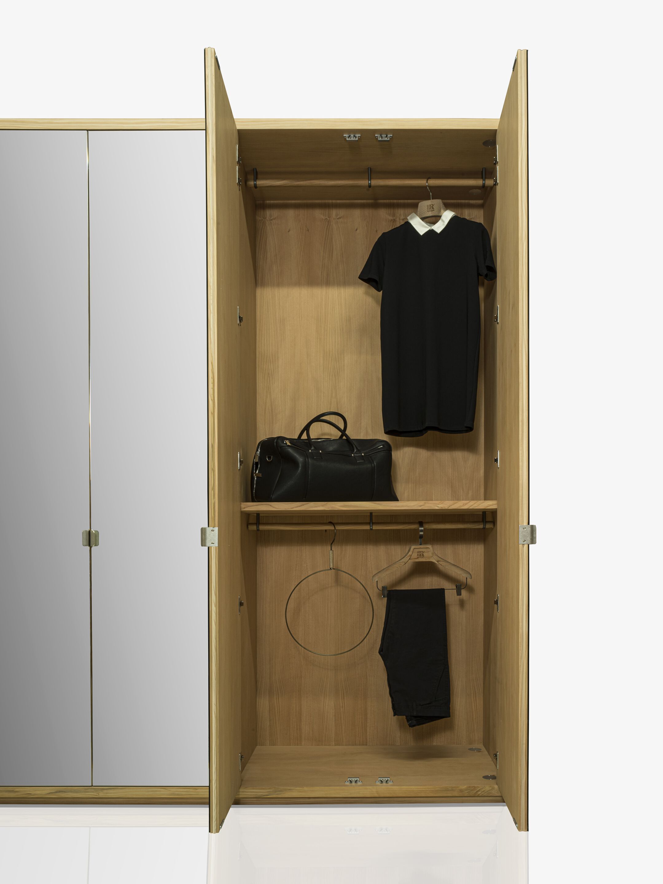 Шкаф из массива дерева Riva 1920 CORNICE ARCH-00099501 - Вид №4