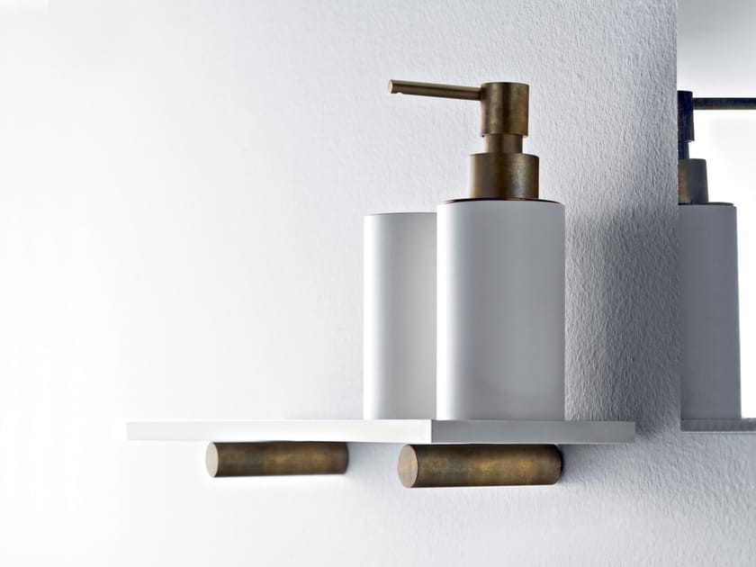 Полка для ванной комнаты с держателем для зубных щеток и дозатором мыла Rubinetterie Treemme Tag ARCH-00144457