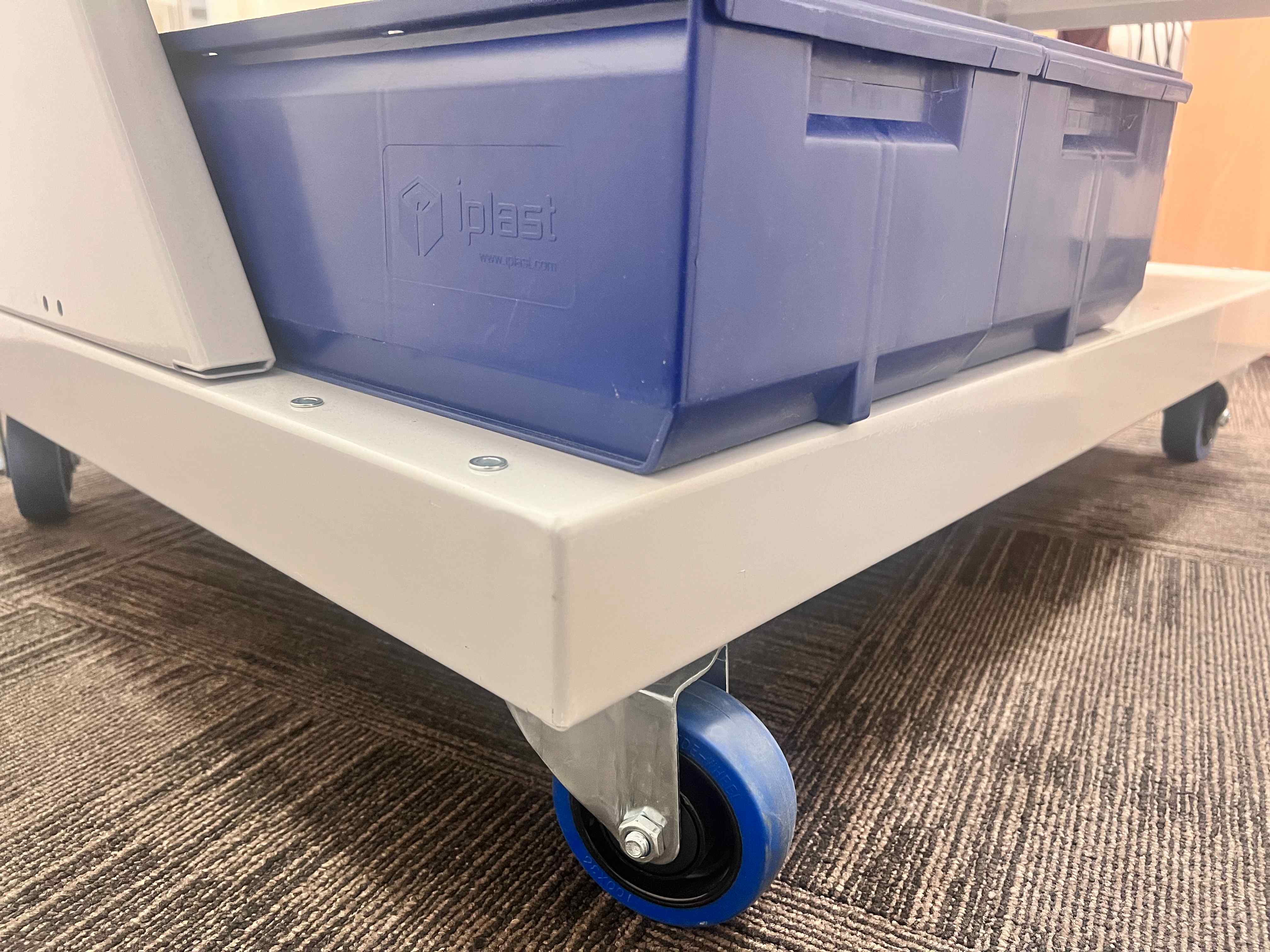 Передвижная стойка CTR 4B.5 Верстакофф 134109 - Вид №2