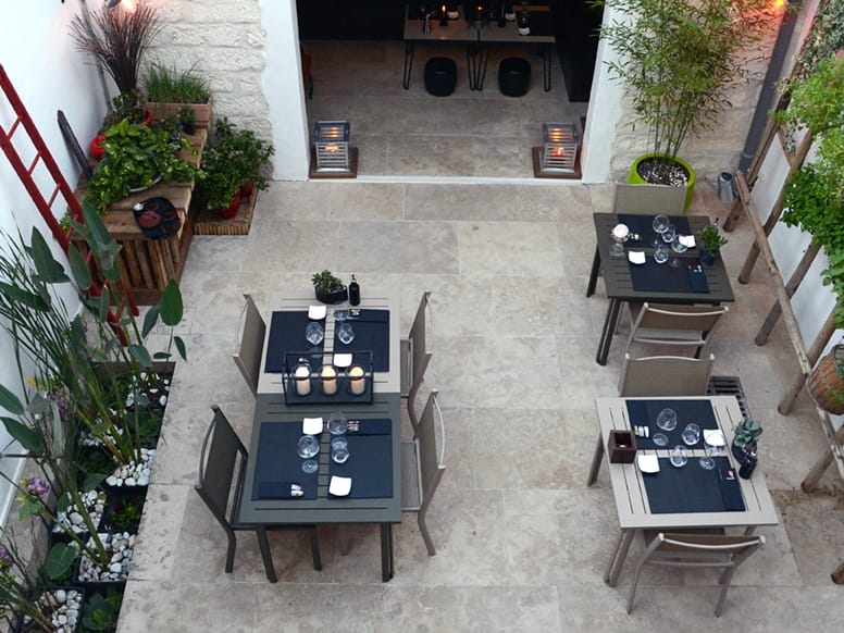 Алюминиевый квадратный садовый стол Fermob ARCH-00054542 - Вид №2