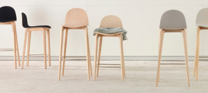 052896 Барный стул Ondarreta Bob