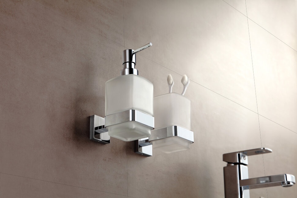 21821A Дозатор подвесной цвет хром LANGBERGER LEDRO - Вид №2