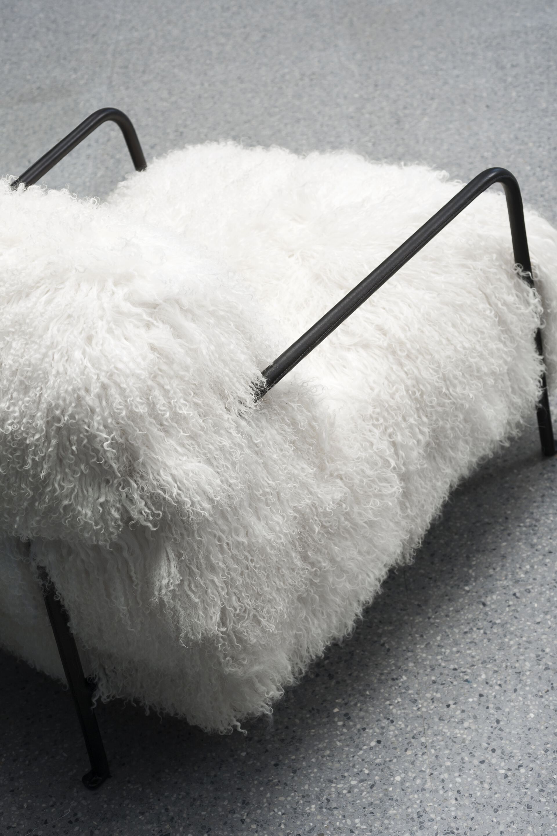 Меховое кресло с подлокотниками Baxter Брюссель ARCH-00090302 - Вид №6