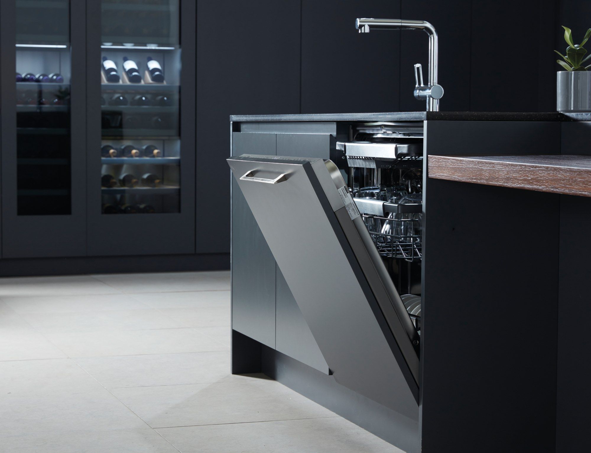 Посудомоечная машина с раздвижной молнией SKS | Signature Kitchen Suite SKSDW2402P ARCH-00130877 - Вид №3